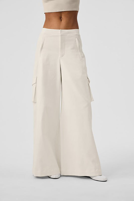 HIGH WAIST SHOW OFF CARGO WIDE LEG TROUSER (REGULAR)