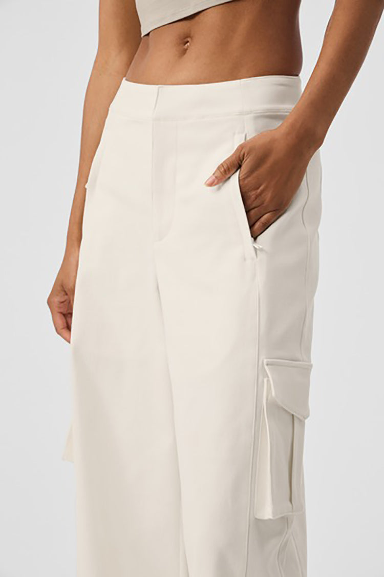 HIGH WAIST SHOW OFF CARGO WIDE LEG TROUSER (REGULAR)