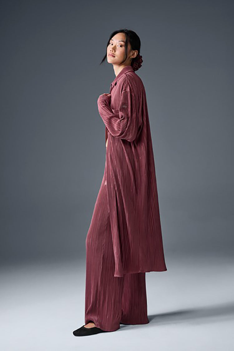 HIGH-WAIST MICRO PLISSE STRAIGHT LEG PANT