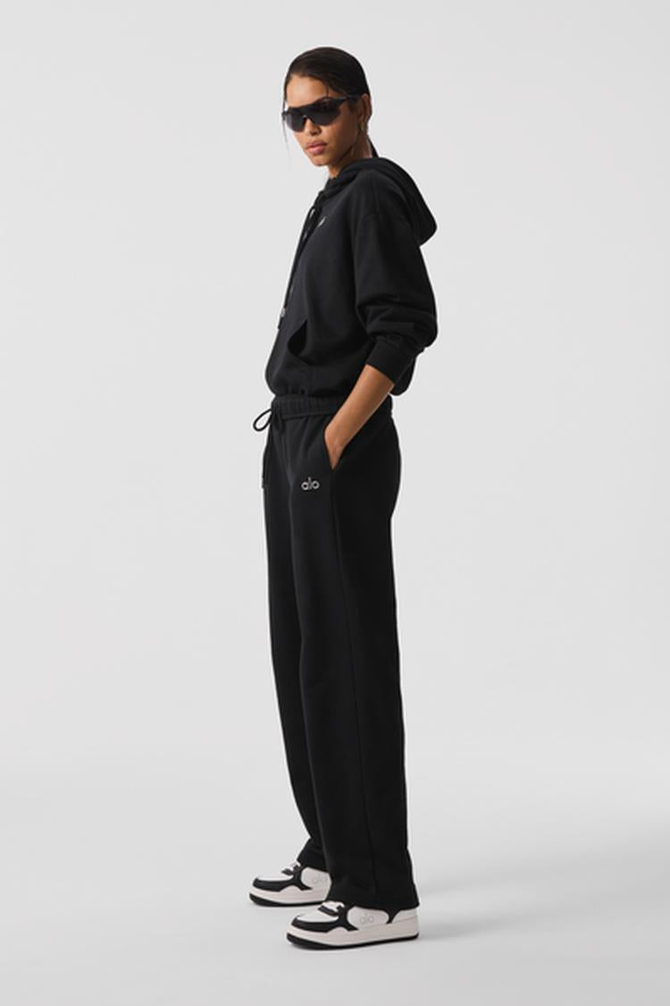 ACCOLADE STRAIGHT LEG SWEATPANT
